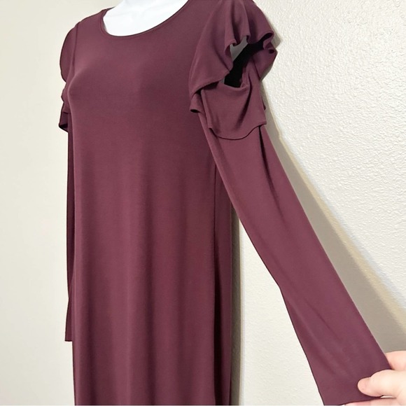 WHBM Long Sleeve Ruffle Cold Shoulder Sheath Dress Women’s Size XS NEW Cabernet - Picture 6 of 9